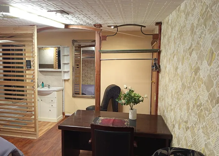 Ofiss 24 民宿 里加