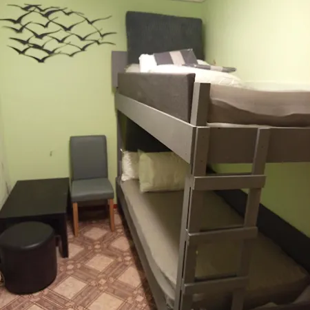 Homestay szállás Ofiss 24 *