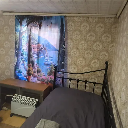 Homestay Ofiss 24 Riga